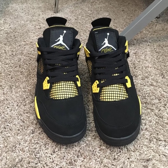 jordan retro 4 yellow and black